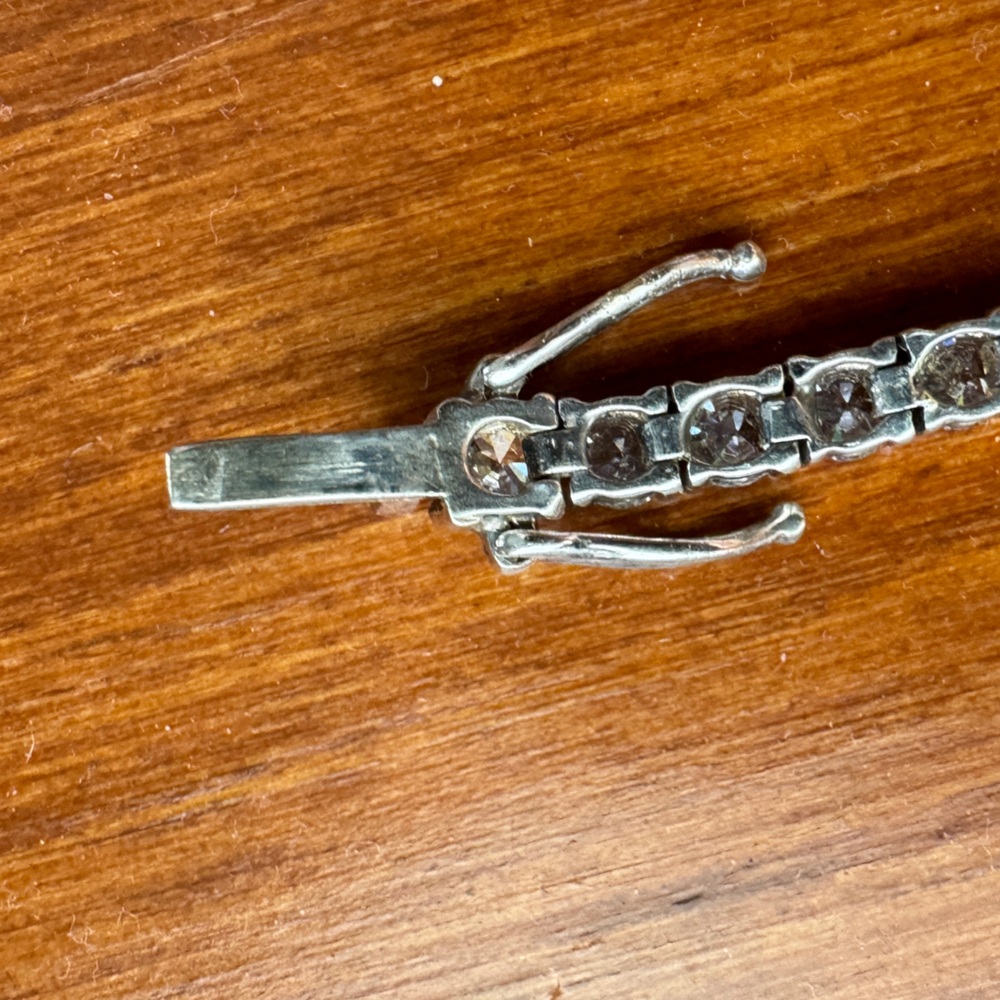 Tennis Bracelet - Picture 5 of 6